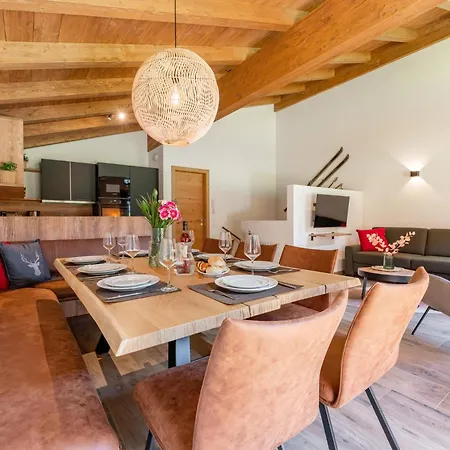 Almrausch Chalet Wald im Pinzgau