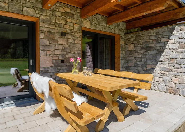 Almrausch * Wald im Pinzgau