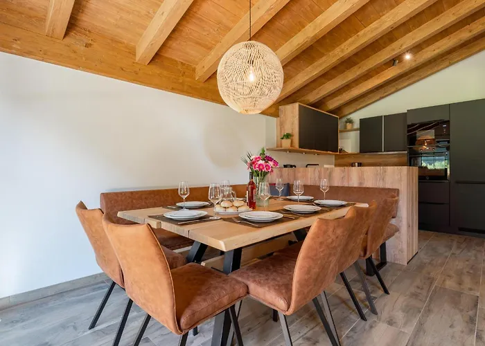 Almrausch * Wald im Pinzgau