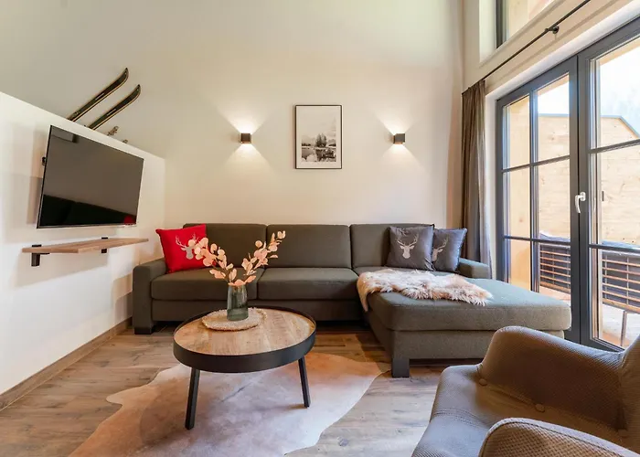 Almrausch Wald im Pinzgau