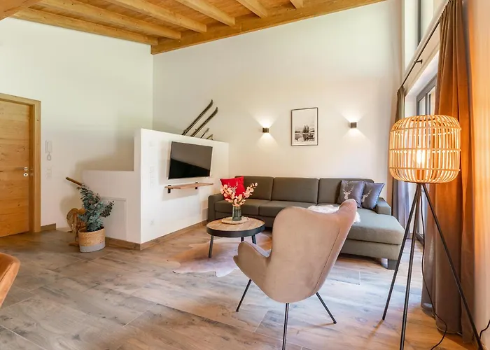 Almrausch * Wald im Pinzgau